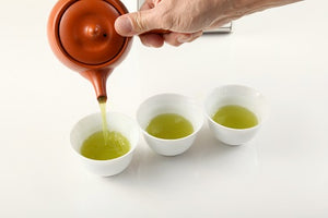 お茶をより楽しむための伝統的なゲーム、茶歌舞伎（ちゃかぶき）とは？